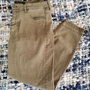 Liverpool crop jegging